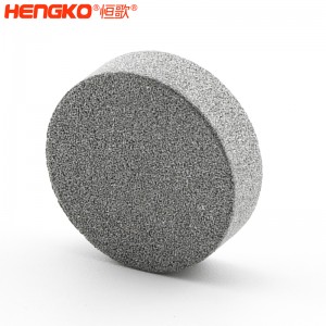 316L不锈钢烧结过滤器_金属烧结过滤柱芯