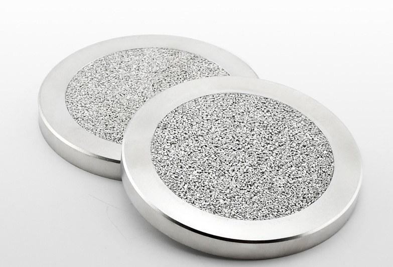 恒歌多孔烧结金属过滤片的优势与广泛应用!